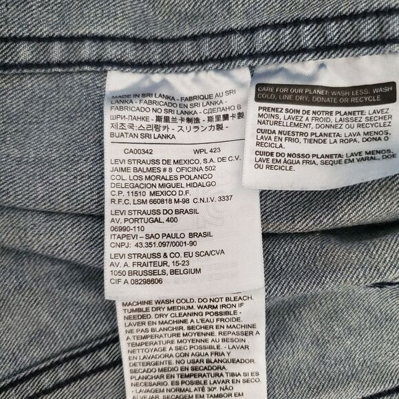 Levi's Ombre Denim Jacket Vest Women's Size Medium - Picture 5 of 7